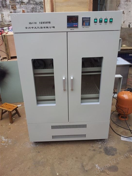 数显全温振荡培养箱