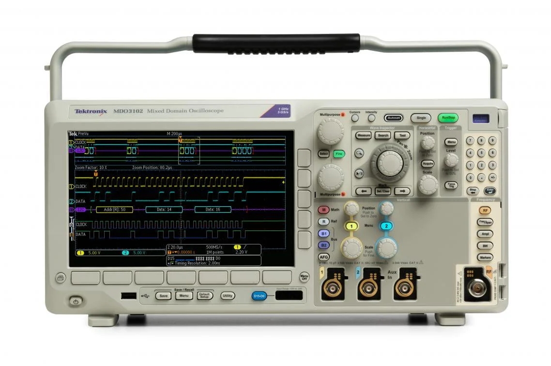 95fe56991cbe9138fce08abc36ca7bb2_tek-mdo3102-360_01a_i2c_w_digital-and-monitor-buttons-lit_h=756&iar=0&w=1138.jpg